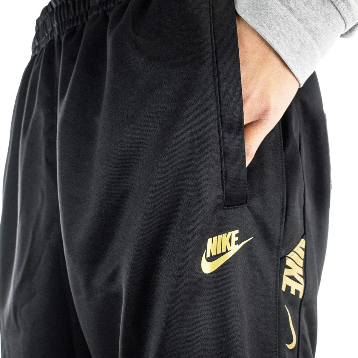 Nike Repeat Jogging Hose DQ1934-010 - schwarz-gold